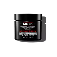 Un tarro de 50 ml de Kiehl's Age Defender Cream Moisturizer sobre fondo blanco.