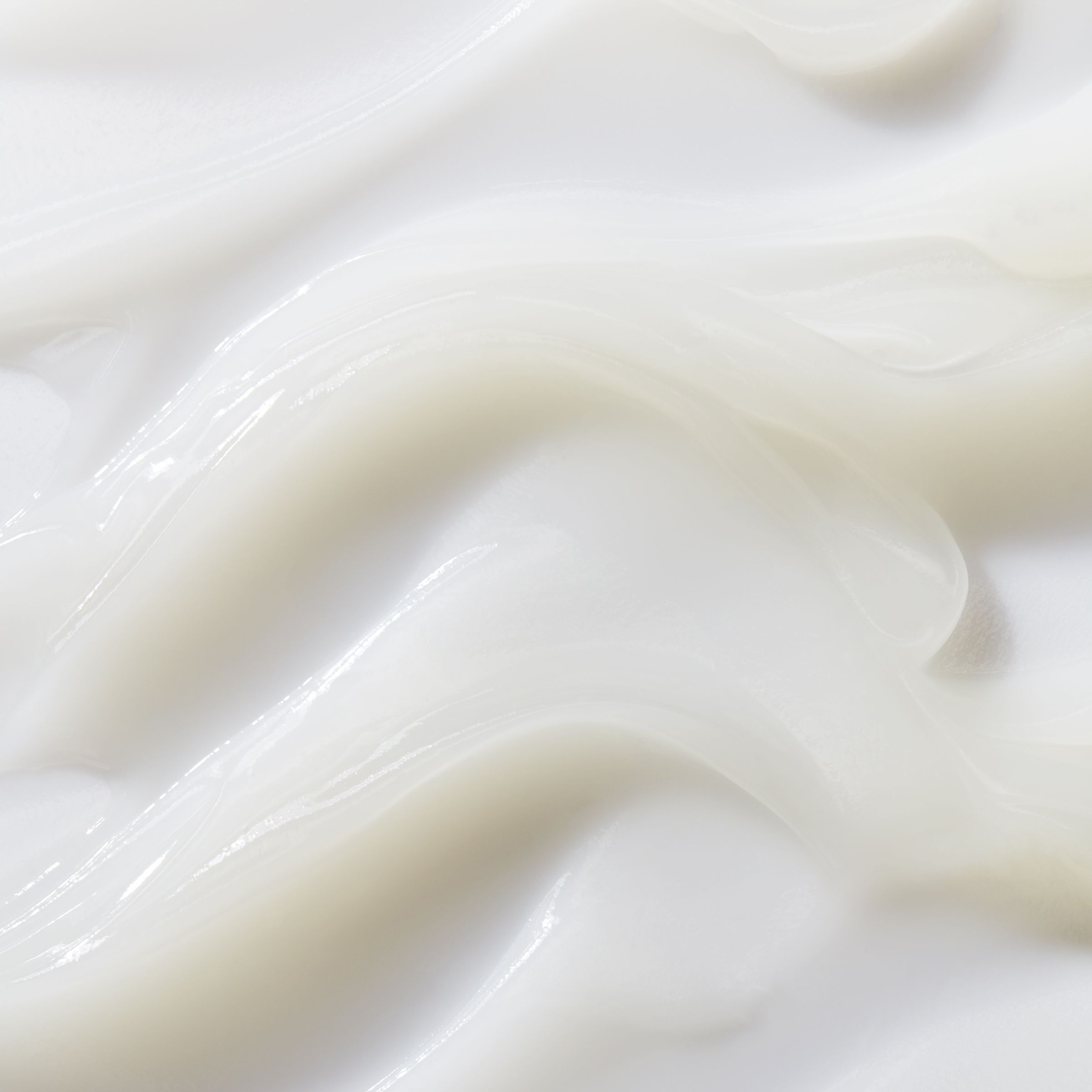 Clearly Corrective™ Brightening & Smoothing Moisture Treatment