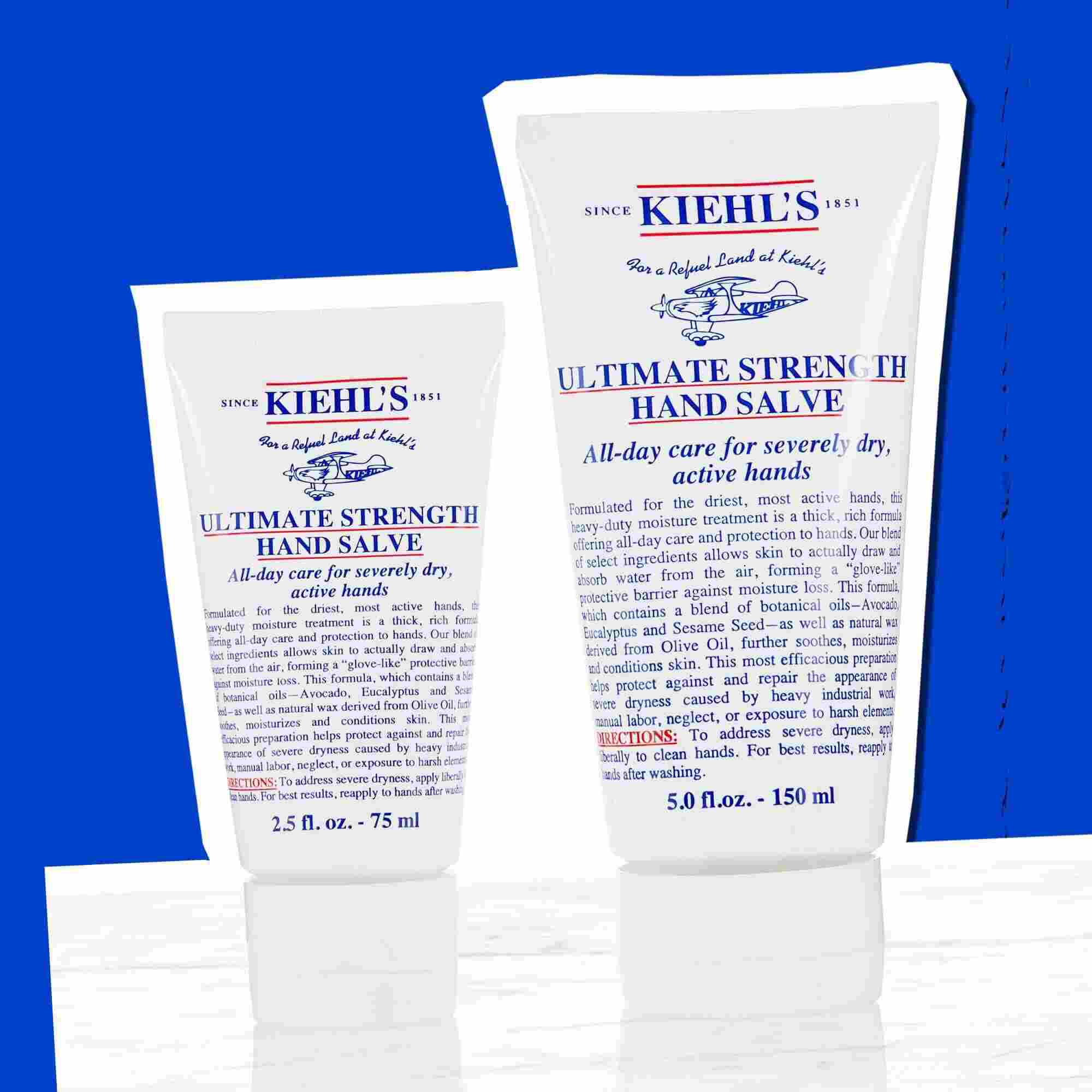 Dos tubos de Kiehl's Ultimate Strength Hand Salve que muestran los tamanos disponibles