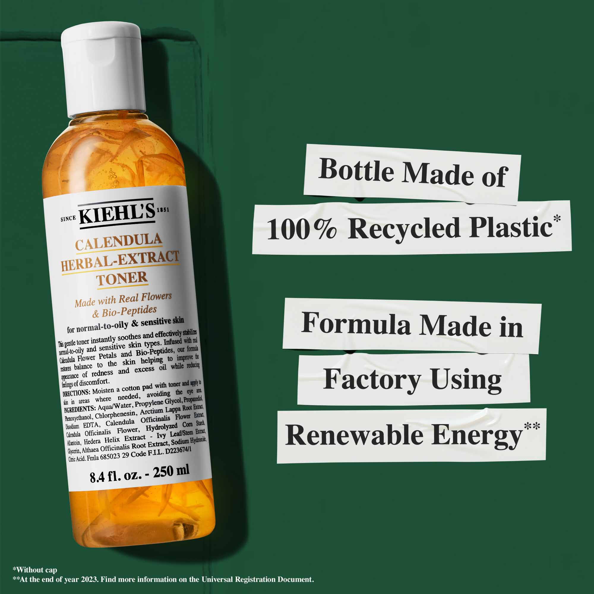 Una botella de Calendula Herbal-Extract Toner con texto que destaca caracteristicas de sostenibilidad: "Botella hecha de plastico 100% reciclado" y "Formula fabricada en una fabrica que utiliza energia renovable."