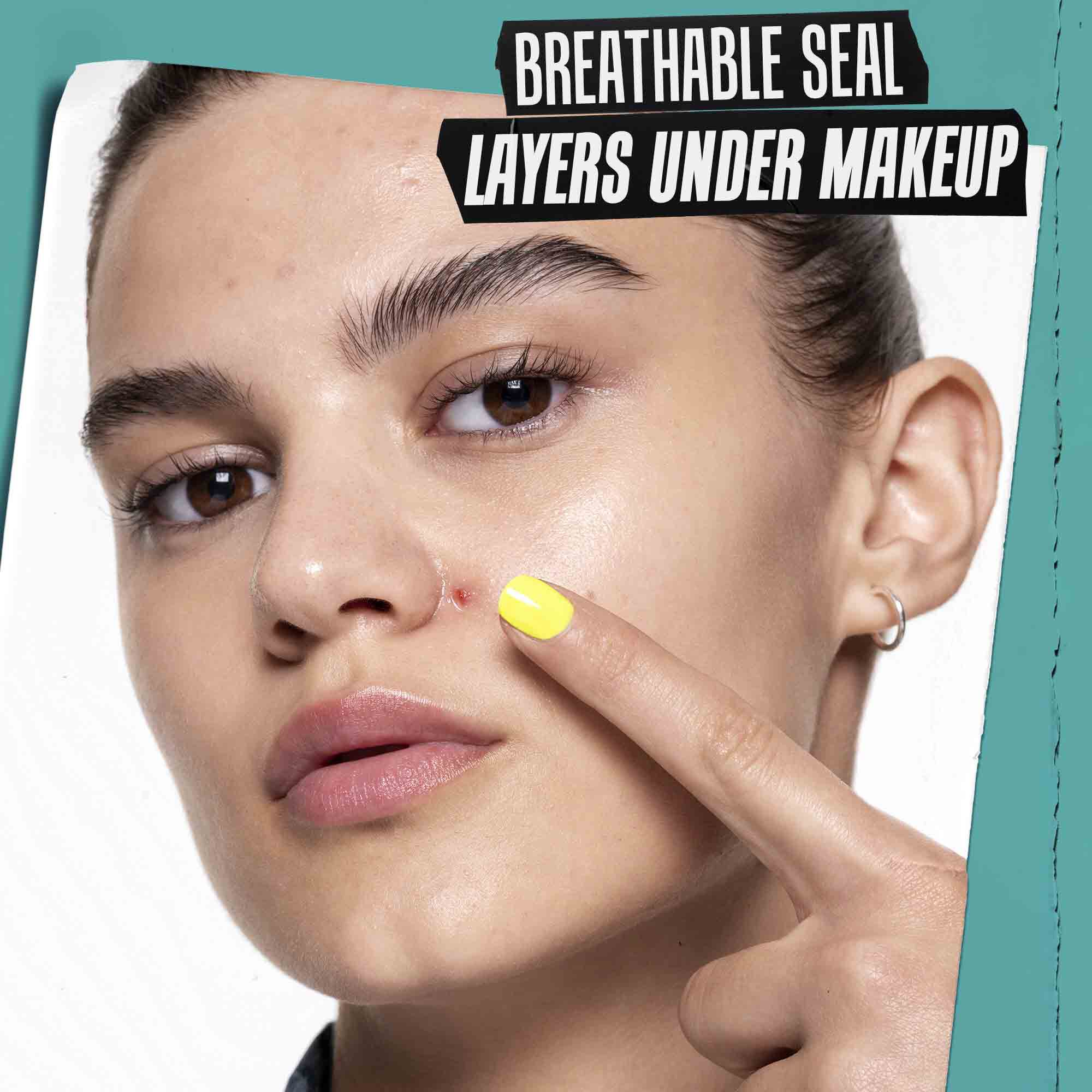 Aplicacion de Truly-Targeted Blemish-Clearing Solution en la piel.