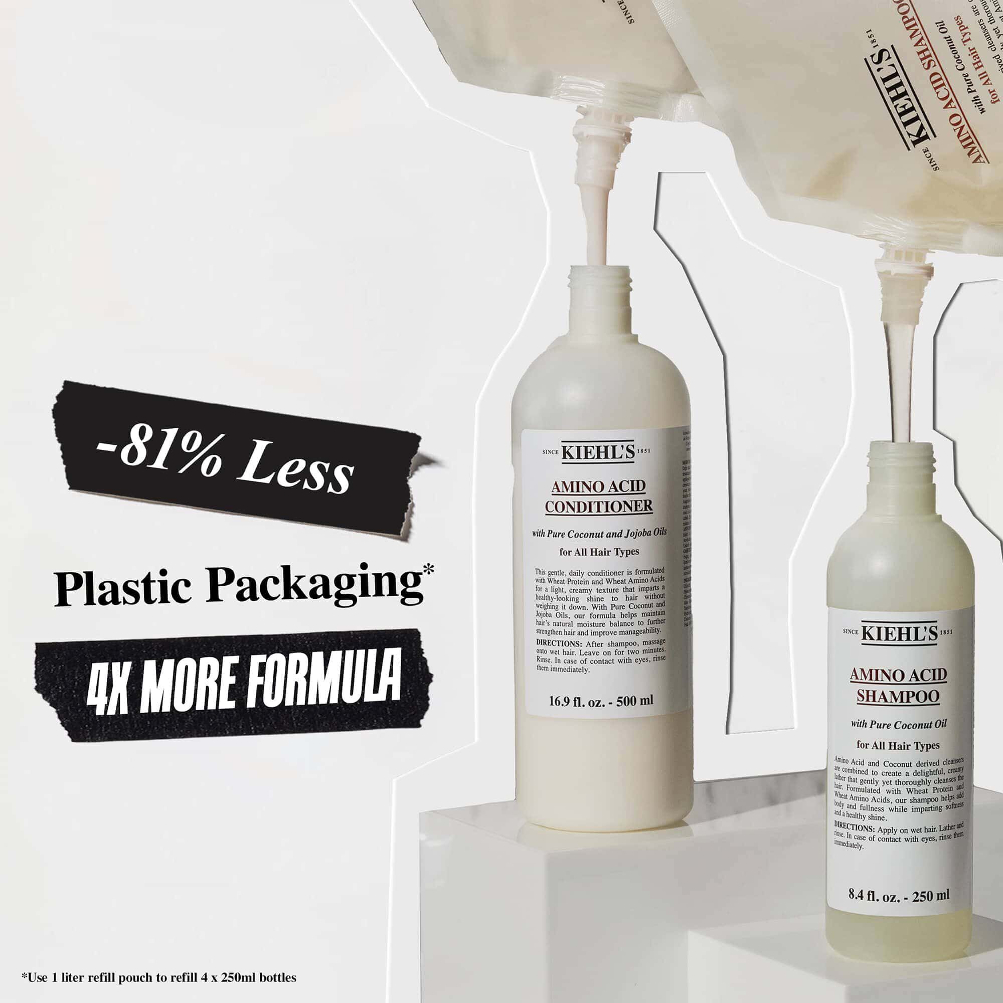 Frascos de champu y acondicionador Amino Acid de Kiehl's con texto promocional que destaca un 81 % menos de envases de plastico y 4 veces mas формула.
