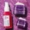Anuncio de Kiehl's con hasta -35% de descuento en su top 5 de productos antiedad favoritos, como cremas y serums.